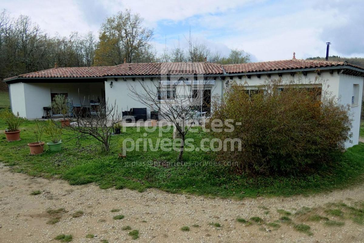 CALAMANE Maison  5 pièce(s) 170 m2 3