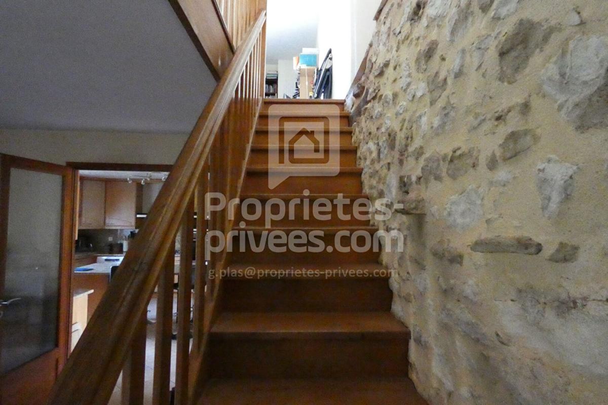 DURAVEL Propriété d'Exception en Pierre avec Piscine et 5 ha, Duravel (46700) 11
