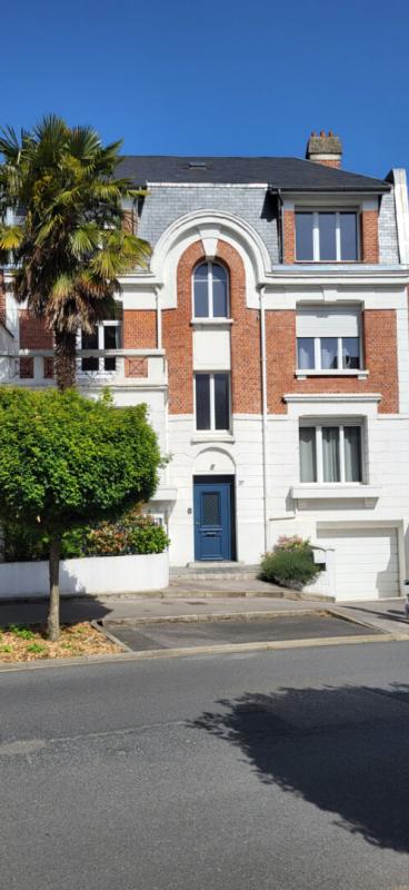SAINT-QUENTIN Maison de caractère, quartier Remicourt, jardin, grand garage 1
