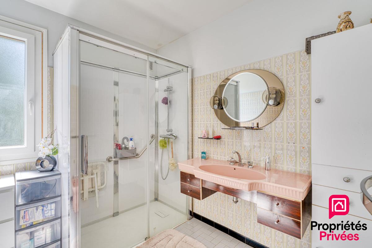 FEYZIN Maison 190 m² ? Terrain 1542 m² ? Calme ? Sous-sol aménageable 12