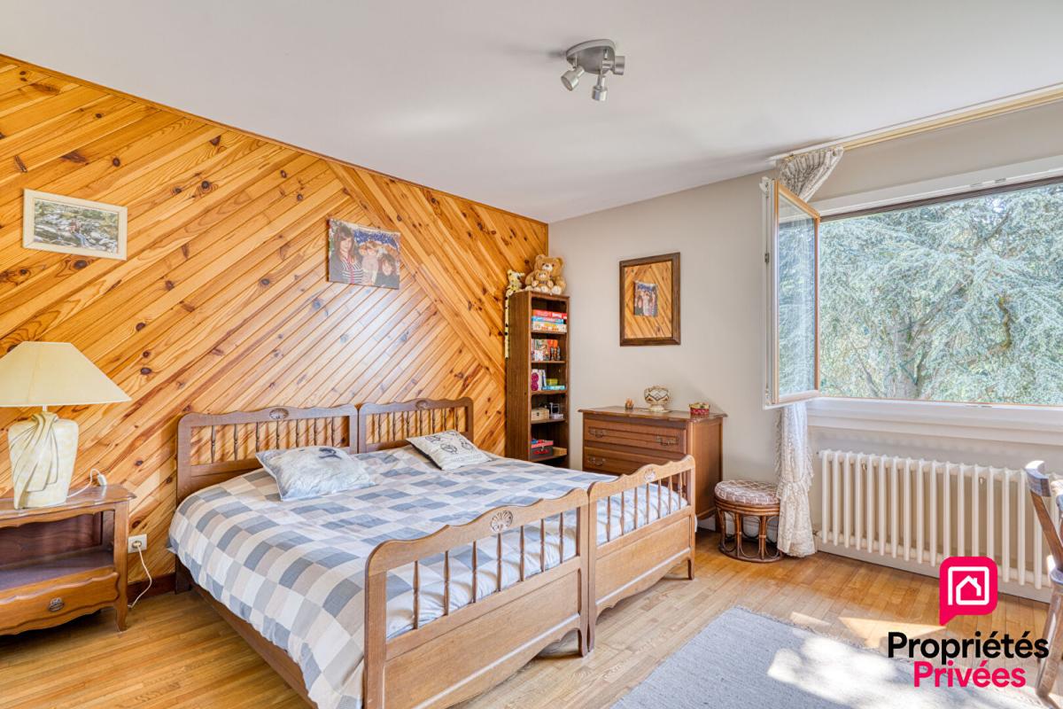 FEYZIN Maison 190 m² ? Terrain 1542 m² ? Calme ? Sous-sol aménageable 9