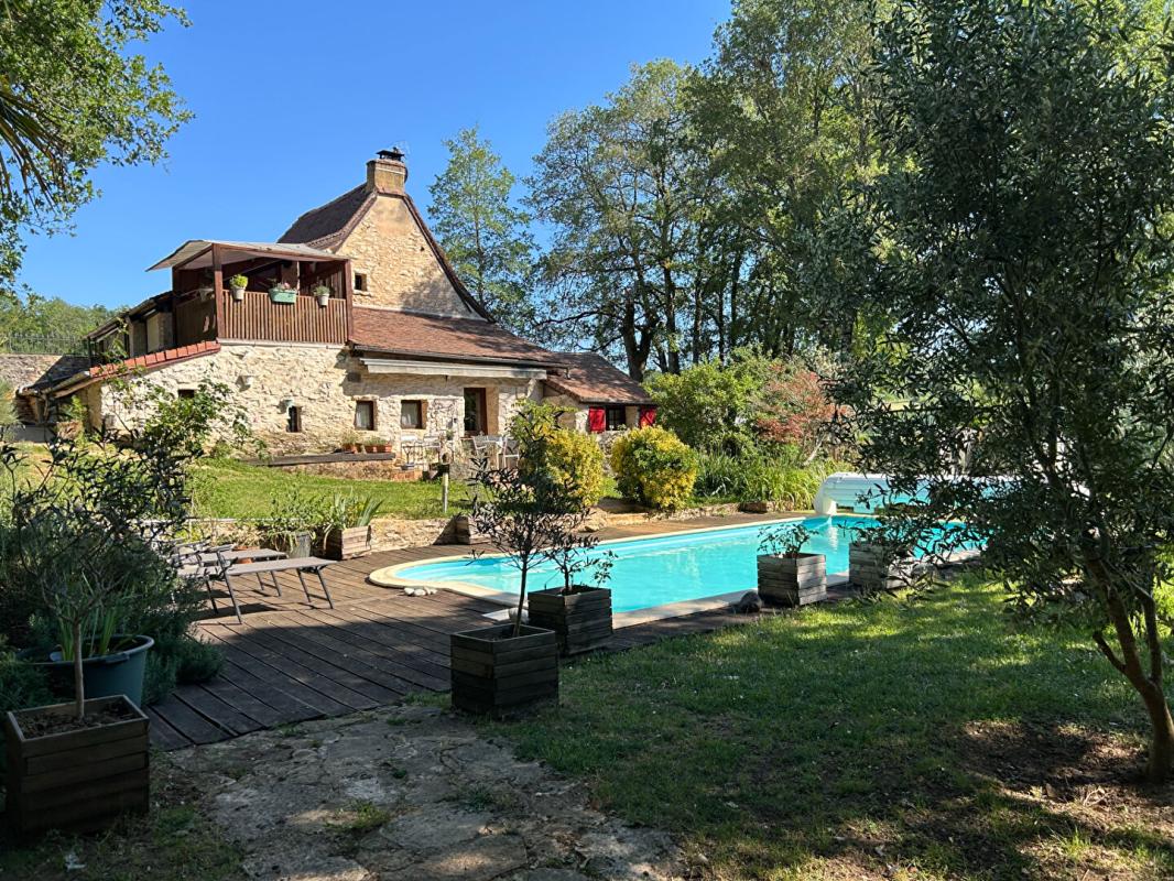 SAINT-MARTIAL-D'ALBAREDE A vendre, en exclusivité, superbe périgourdine en pierre au coeur du Périgord vert 1
