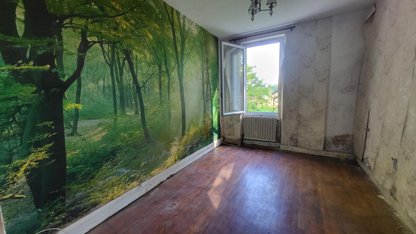 BOSSET 241300 Maison Bosset 5 pièces de plain pied 103 m2 à rénover sur parcelle de 2237 m² 11