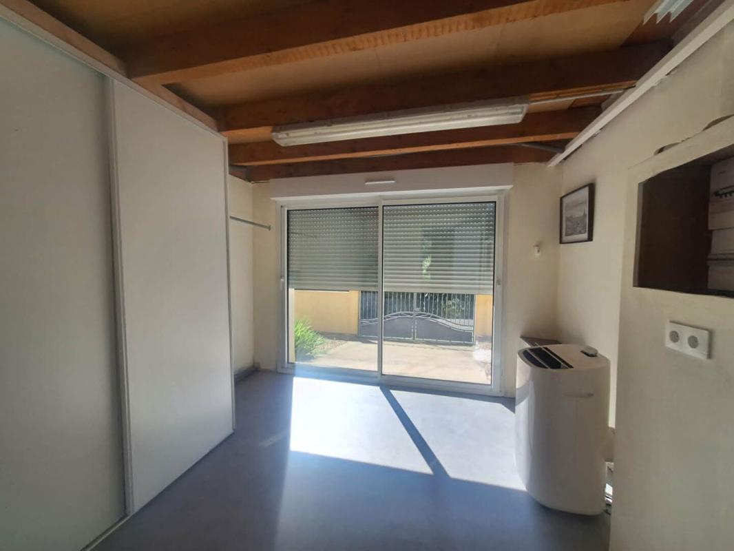 CUXAC-CABARDES Villa Cuxac Cabardes 7 pièce(s) 160 m2 10