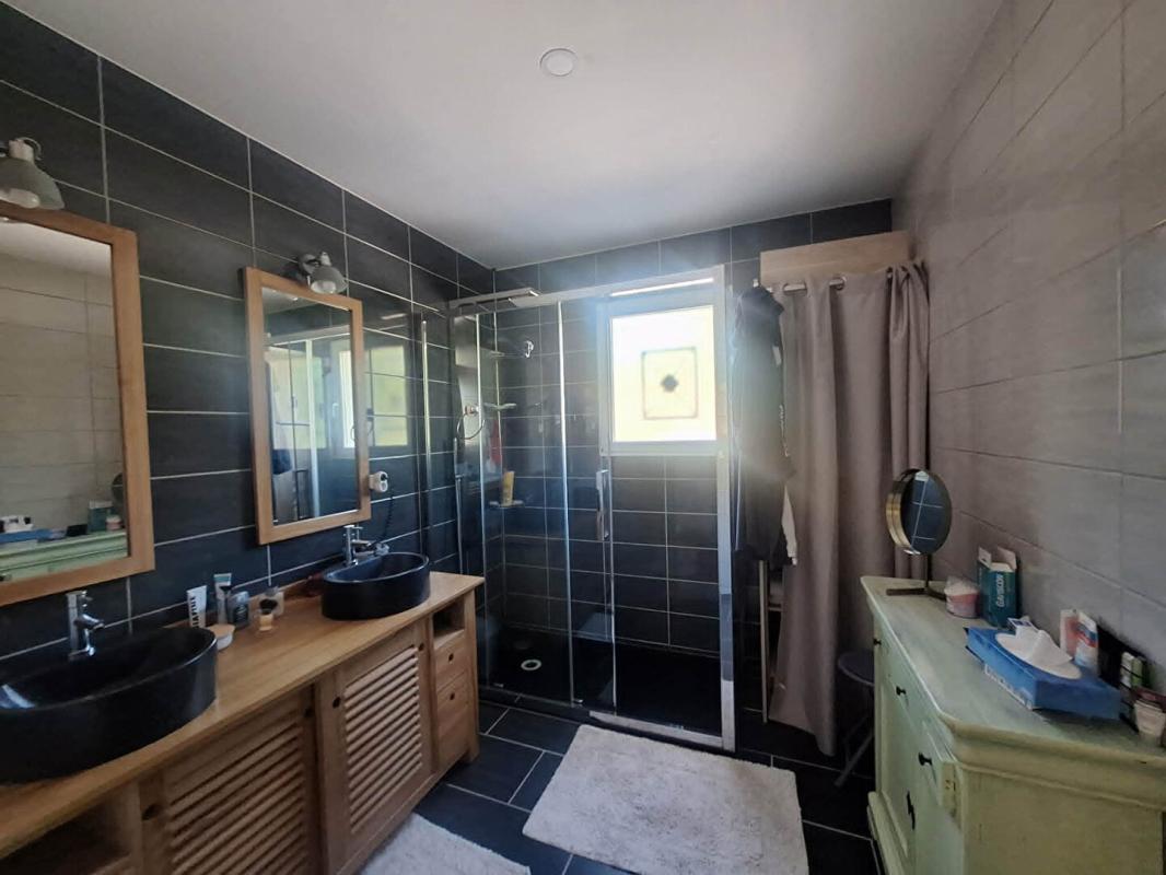 CUXAC-CABARDES Villa Cuxac Cabardes 7 pièce(s) 160 m2 5