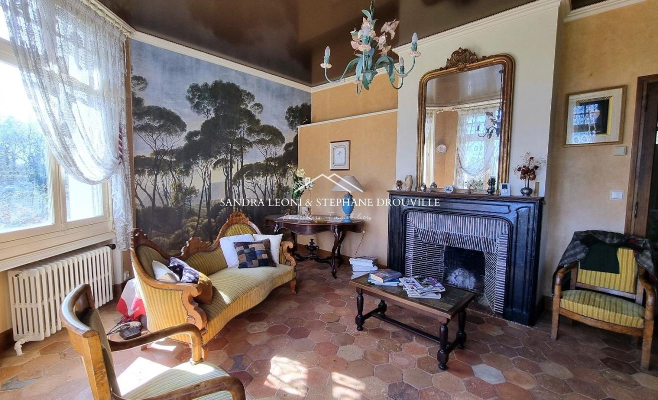 SAINT-PREST SAINT-PREST - CHARMANTE DEMEURE en Pierre de 144 m², 3 CHAMBRES. TERRAIN DIVISIBLE ET CONSTRUCTIBLE 12