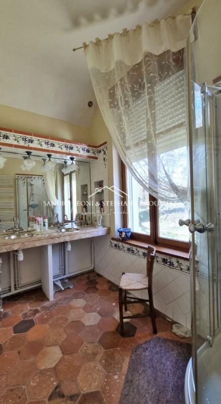 SAINT-PREST SAINT-PREST - CHARMANTE DEMEURE en Pierre de 144 m², 3 CHAMBRES. TERRAIN DIVISIBLE ET CONSTRUCTIBLE 16