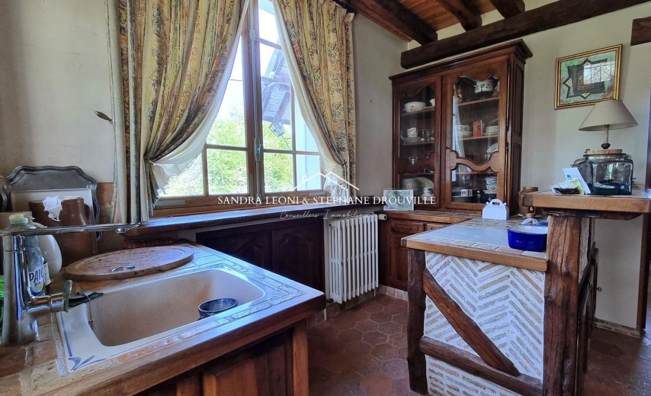 SAINT-PREST SAINT-PREST - CHARMANTE DEMEURE en Pierre de 144 m², 3 CHAMBRES. TERRAIN DIVISIBLE ET CONSTRUCTIBLE 9