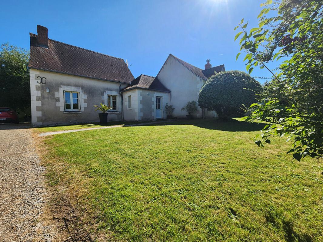 MANTHELAN Maison Manthelan 7 pièce(s) 255 m2 1