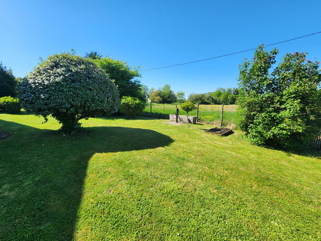 MANTHELAN Maison Manthelan 7 pièce(s) 255 m2 6