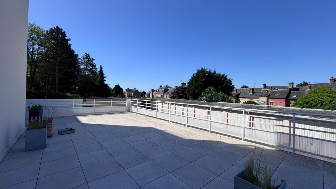 ABBEVILLE Appartement Abbeville 4 pièce(s) 78 m2 exclusivité 1