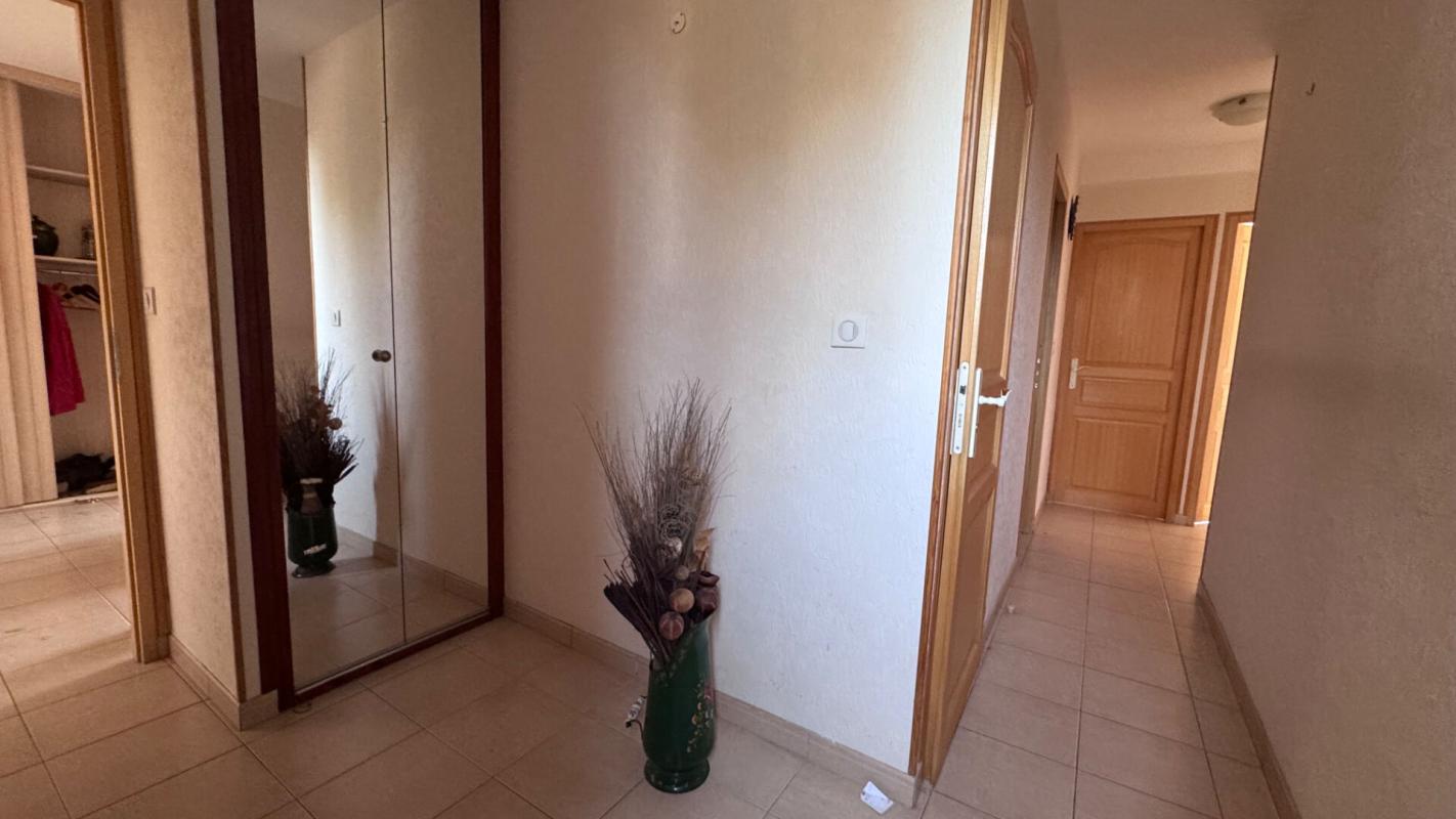ABBEVILLE Appartement Abbeville 4 pièce(s) 78 m2 exclusivité 6