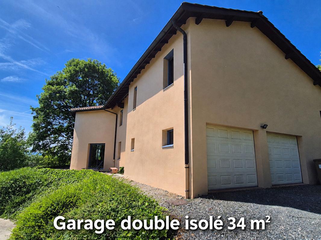 LE BOIS-D'OINGT LE BOIS D'OINGT. Villa d'architecte 6 pièces 175 m2 sur terrain de 1214m2 18