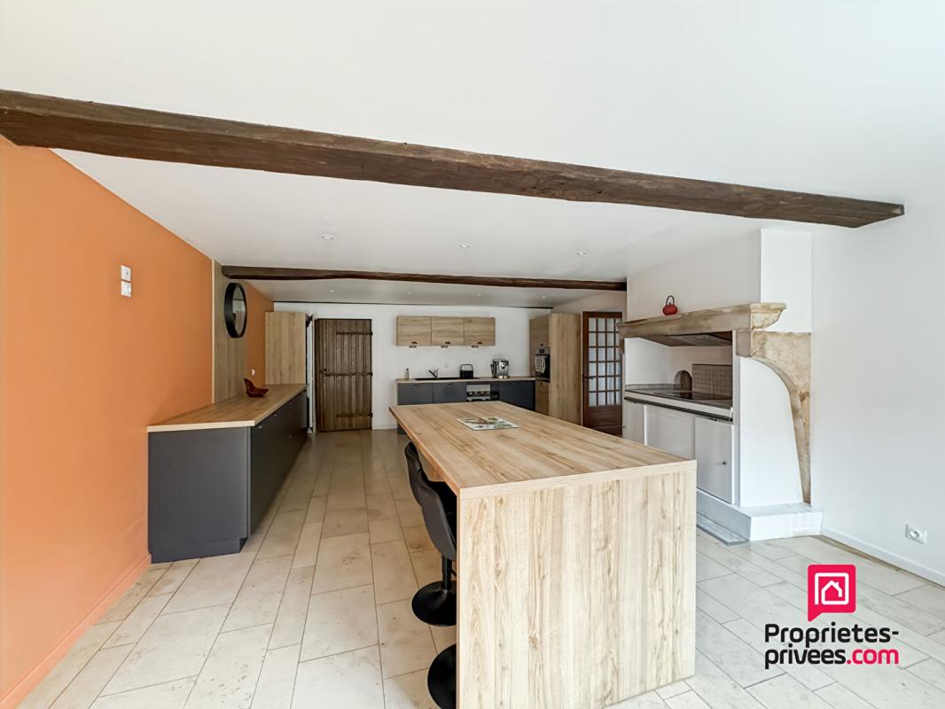 SAULIEU Moulin en pierres rénové 6 pièces 2ha de terrain 7
