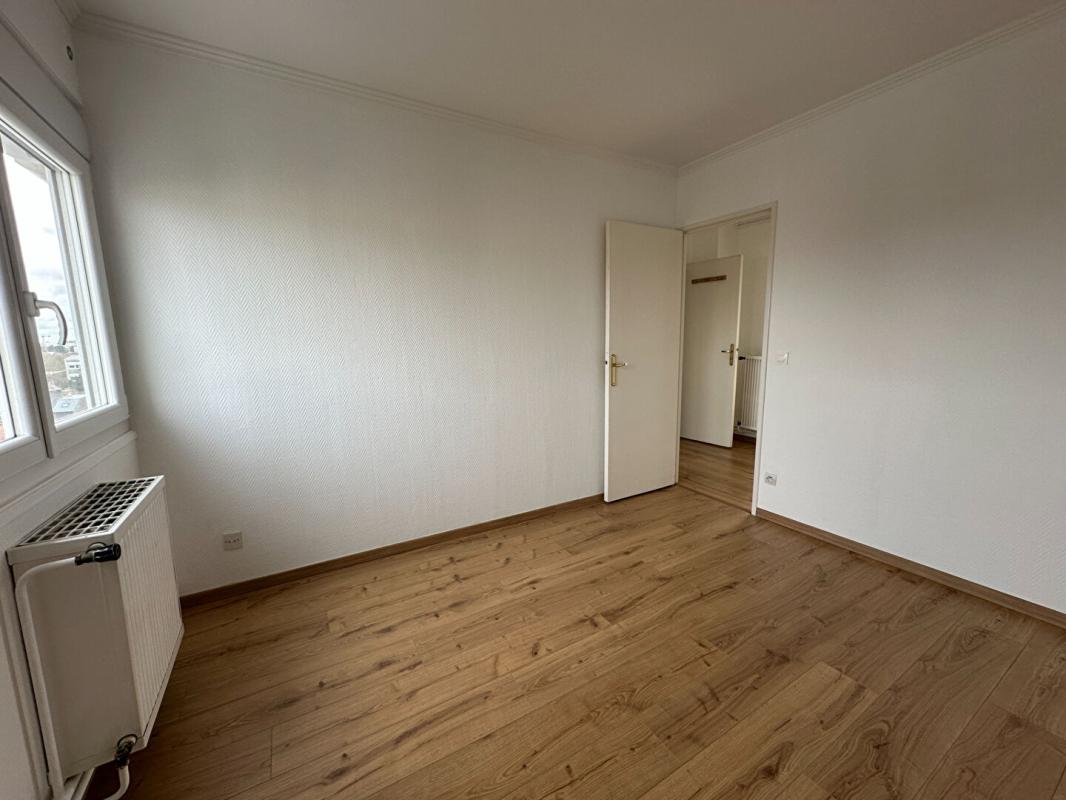 NANTES Appartement Nantes 4 pièce(s) 81.64 m2 12