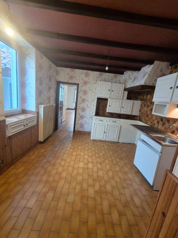EBREUIL Maison de Bourg 7