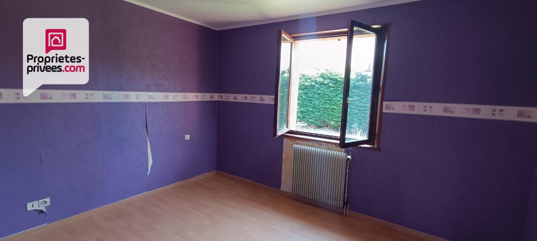 CONFLANS-SUR-LANTERNE Maison 185 m2 et bâtiment annexe 8