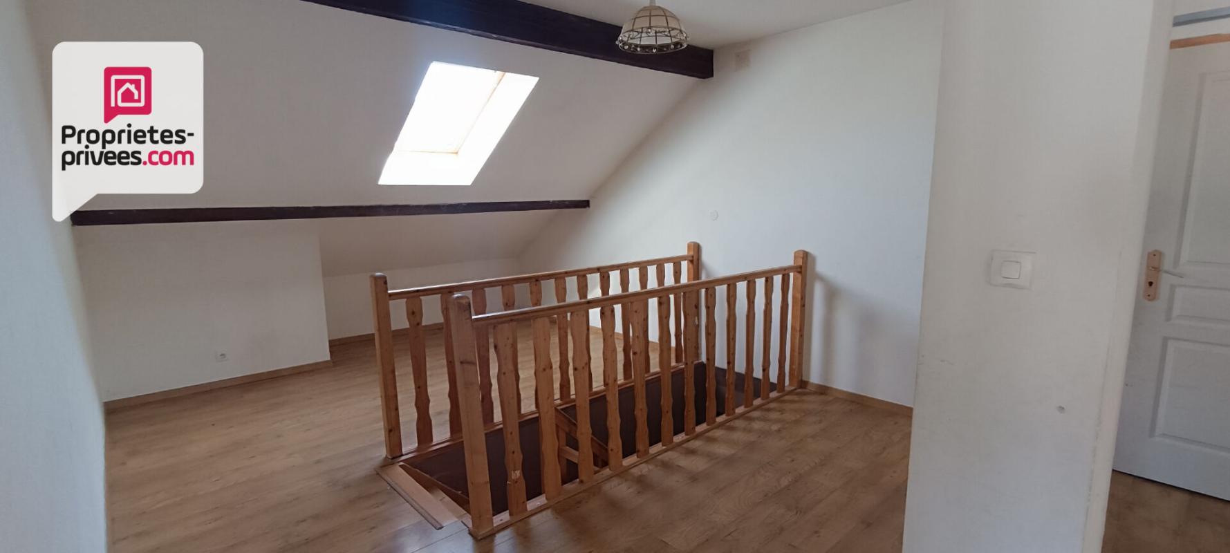 CONFLANS-SUR-LANTERNE Maison 185 m2 et bâtiment annexe 9