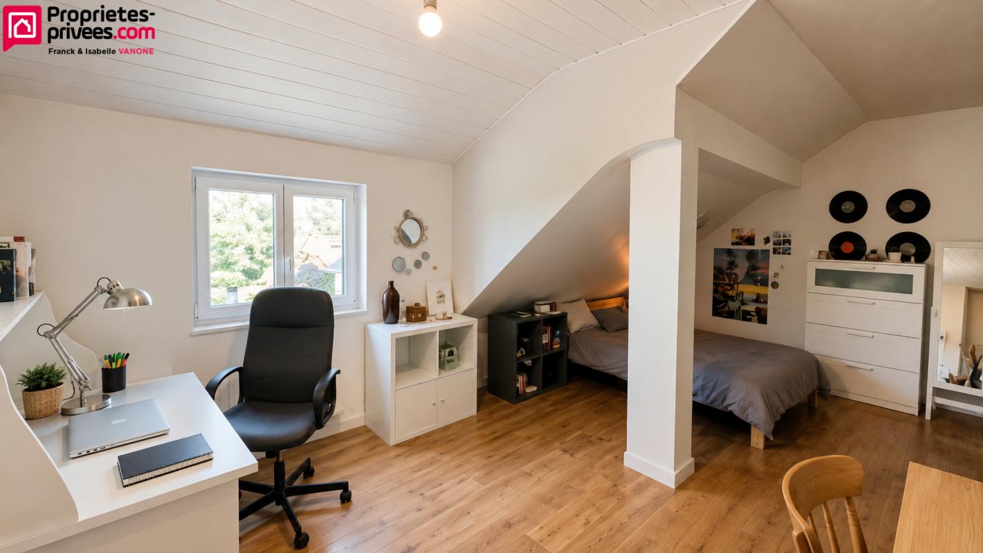 FRELINGHIEN Superbe individuelle familiale avec 4 chambres - Environnement dépaysant - 175m² habitables 9