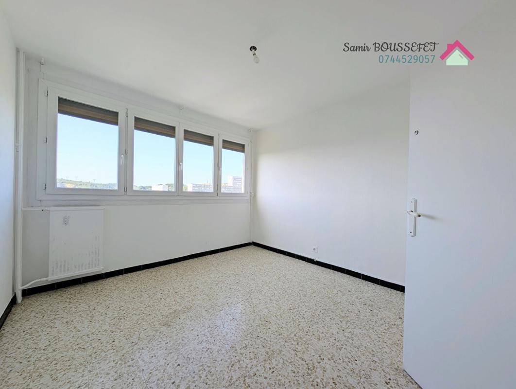 MARSEILLE-15E-ARRONDISSEMENT Appartement 4 pièces Résidence La Granière 13015 Marseille 5