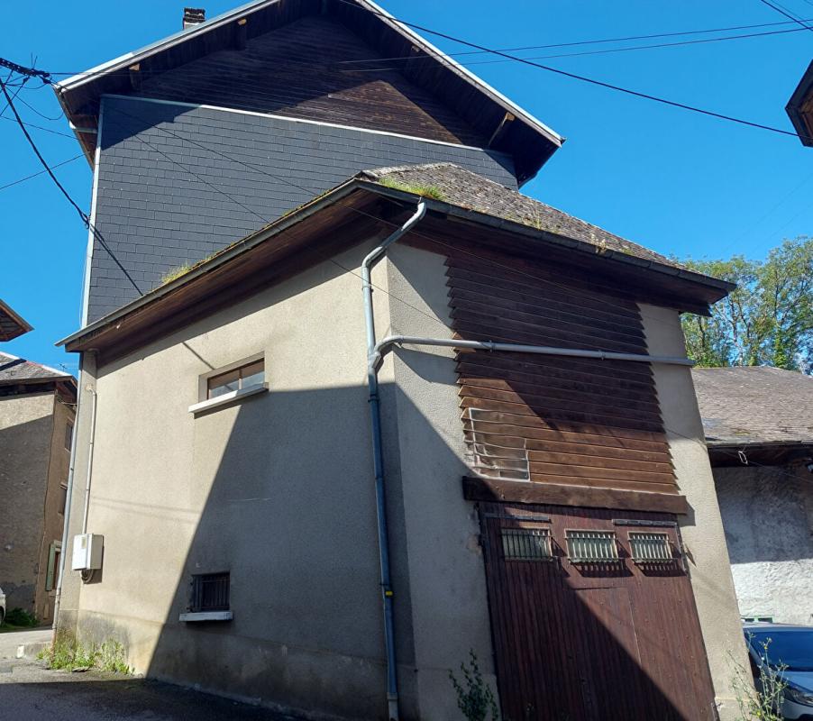 CHAMOUX-SUR-GELON Maison de village 6P 147 m2 CHAMOUX-SUR-GELON (73390) 17