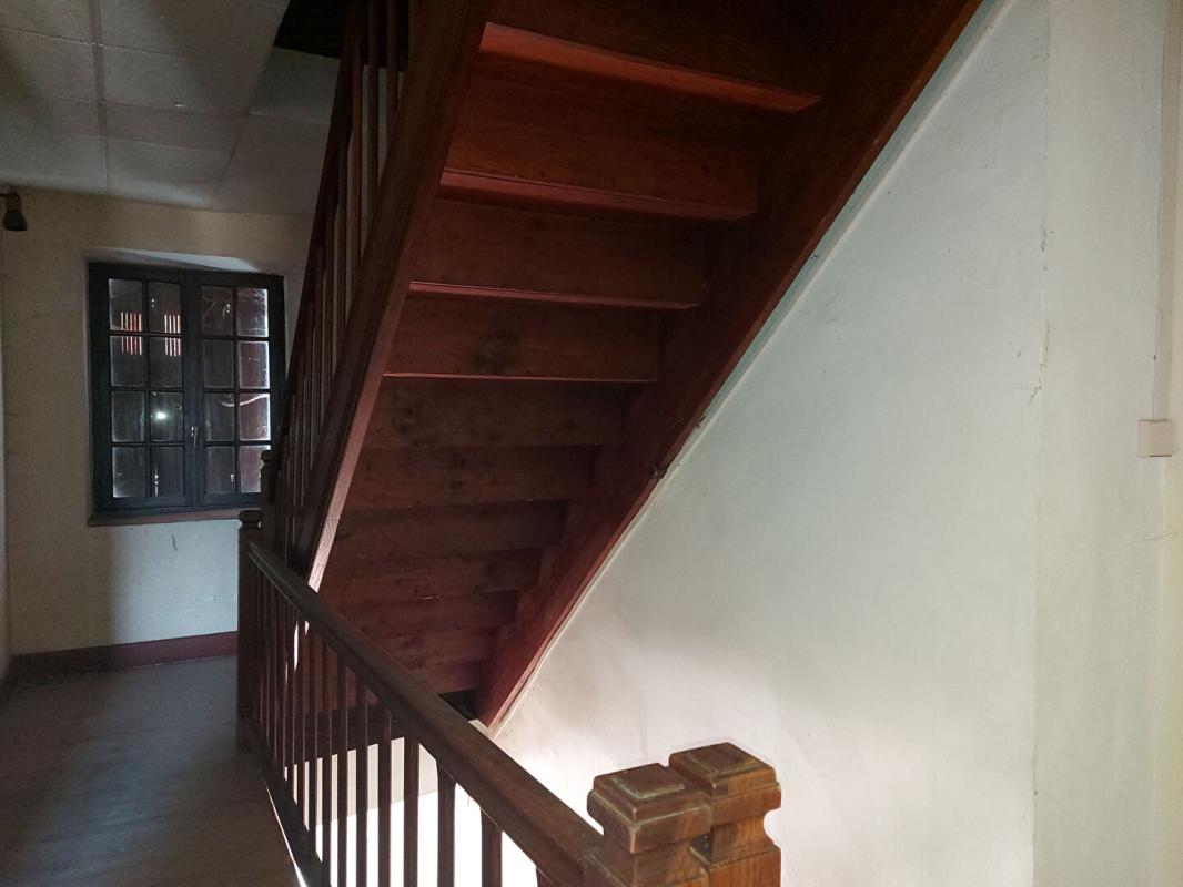 CHAMOUX-SUR-GELON Maison de village 6P 147 m2 CHAMOUX-SUR-GELON (73390) 7