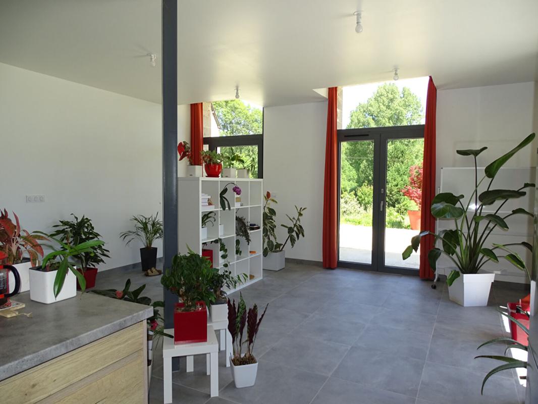 SAINTE-ORSE Maison Sainte Orse 4 pièce(s) 135 m2 8