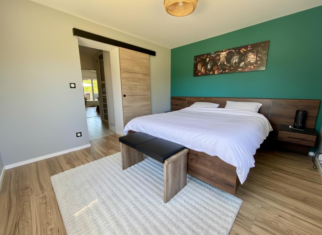 LAIRE Propriété rénovée avec piscine, 160 m² sur 27 ares 96 9