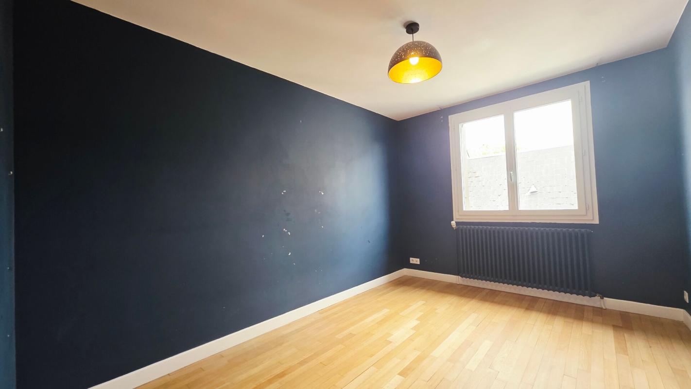 BOURGES BOURGES CENTRE MAISON DE 171M² 6 PIECES 5 CHAMBRES 8