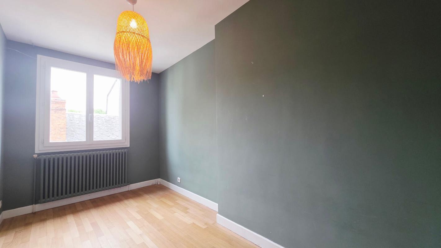 BOURGES BOURGES CENTRE MAISON DE 171M² 6 PIECES 5 CHAMBRES 9