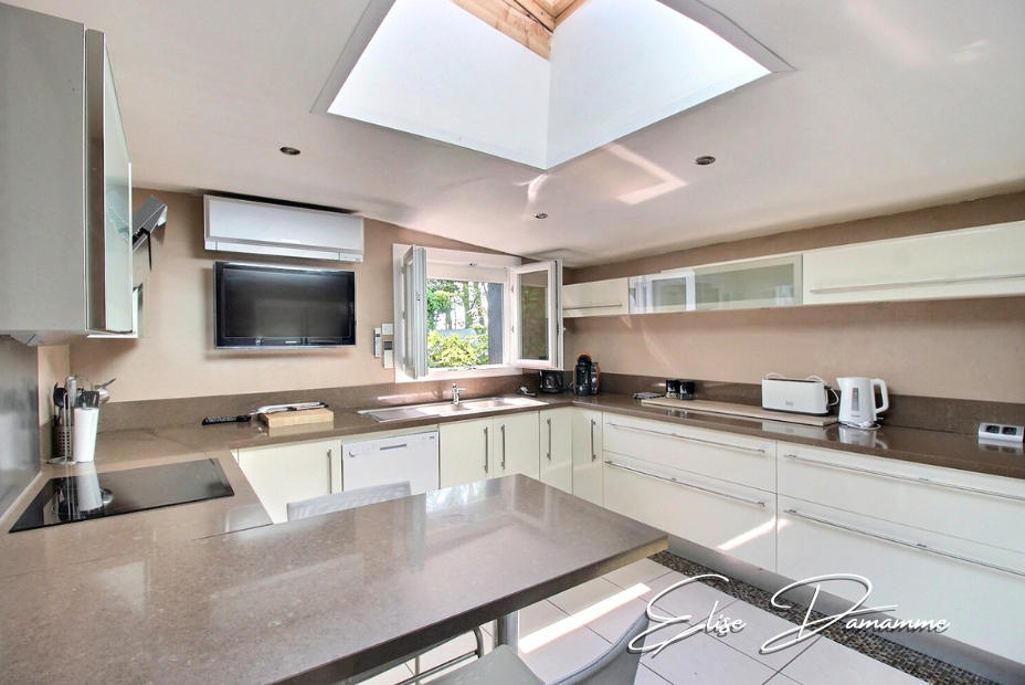 SAINT-JOUIN-BRUNEVAL Grande maison 5 chambres, piscine intérieure, salle de billard, jardin, garage double 3