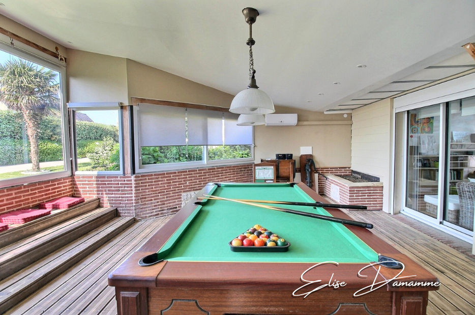 SAINT-JOUIN-BRUNEVAL Grande maison 5 chambres, piscine intérieure, salle de billard, jardin, garage double 7