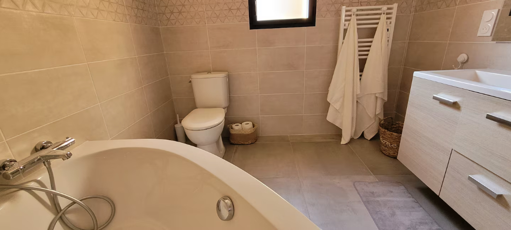 MONTIGNAC Maison Montignac Lascaux 4 pièce(s) 121 m2 12