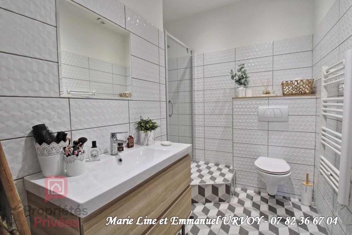 SAINT-REMY-DE-PROVENCE Appartement T3 bis de 109 m² dans bel immeuble avec ascenseur et place de parking sécurisée 11