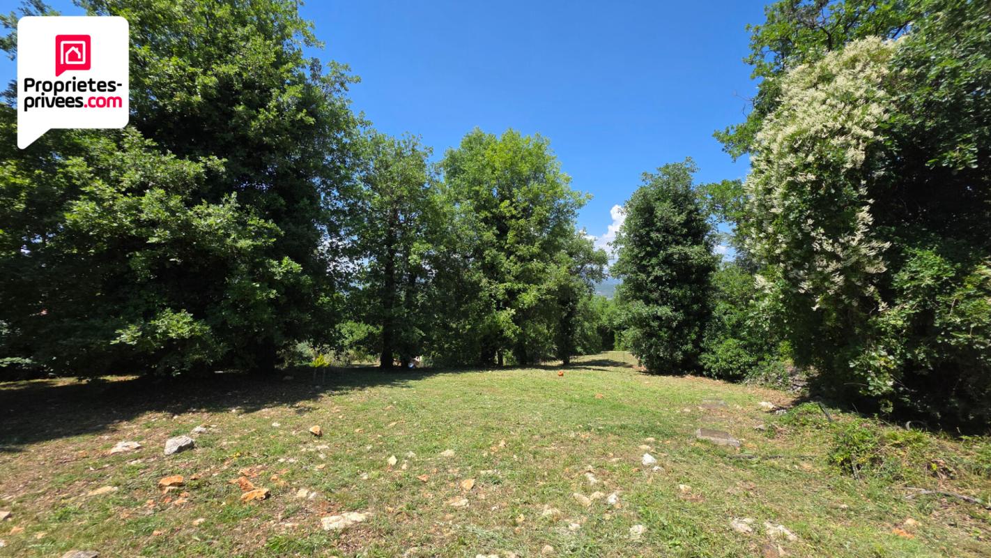 SAINT-CEZAIRE-SUR-SIAGNE Terrain à bâtir de 1245 m2 avec Permis accordé et purgé pour une villa 4 pièces et piscine 3