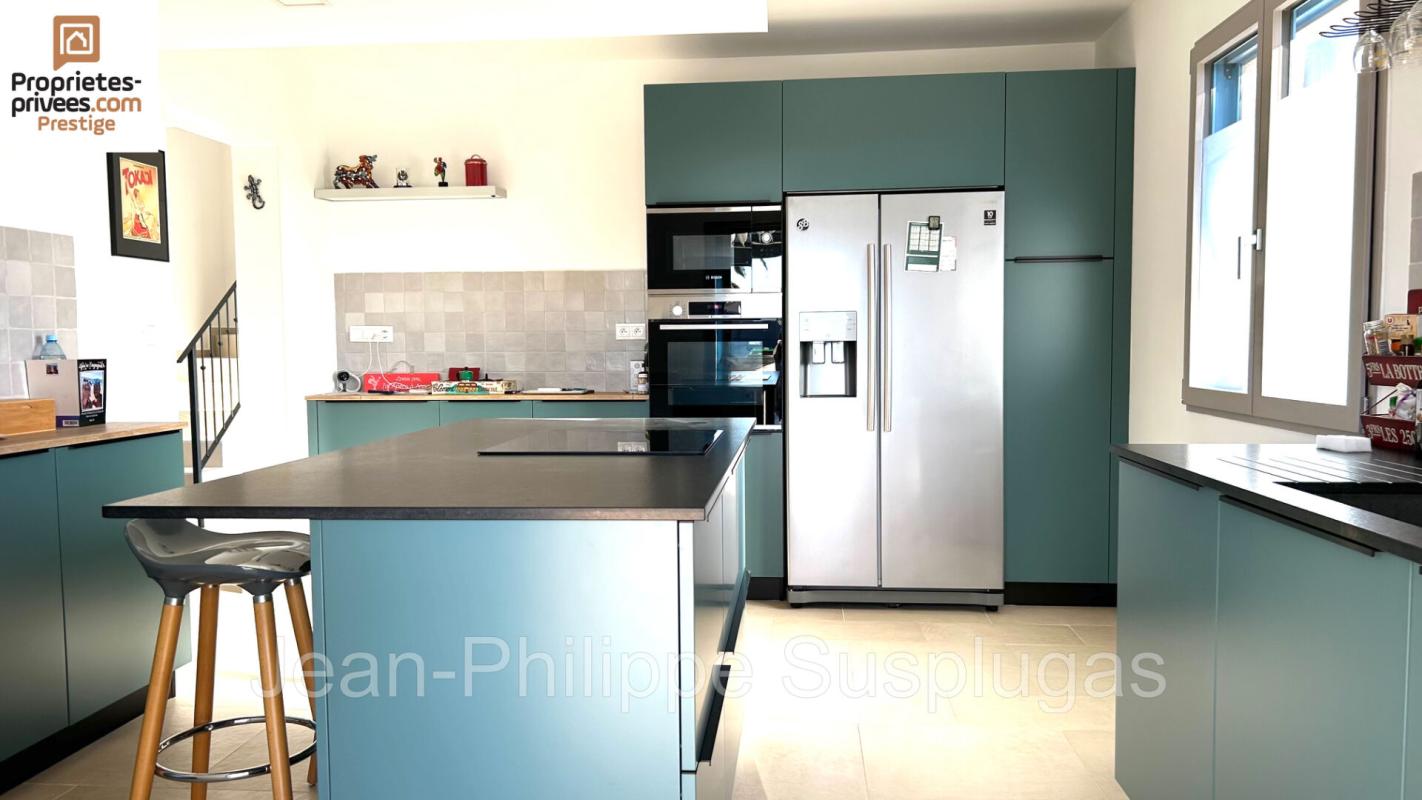 SAINT-CYR-SUR-MER Superbe villa Saint Cyr Sur Mer 6 pièce(s) 163 m2 4