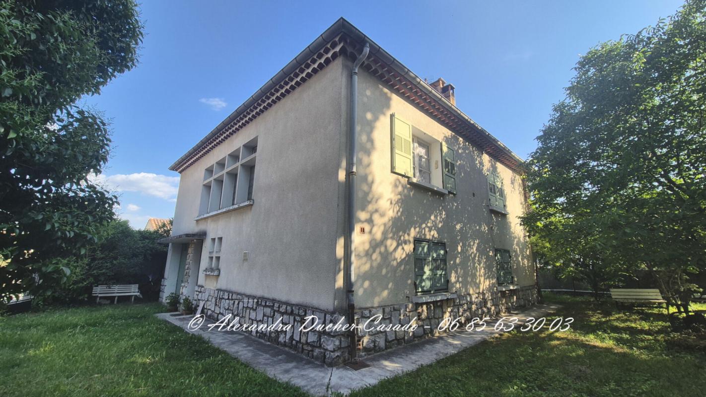 PEYRUIS Maison avec 2 logements au coeur de Peyruis 10
