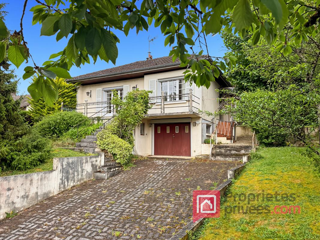 BAR-SUR-SEINE Maison Bar Sur Seine 5 pièce(s) 102 m2 1