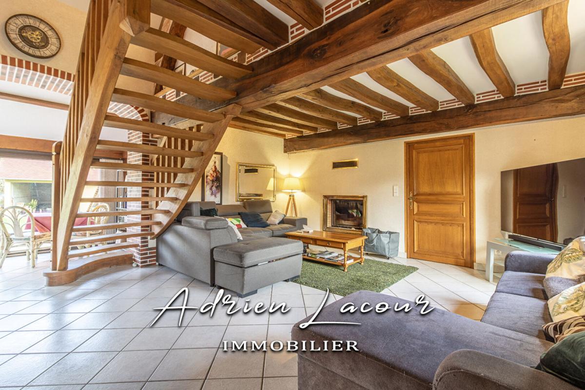 VILLEHERVIERS Maison Villeherviers 7 pièce(s) 206 m2 7