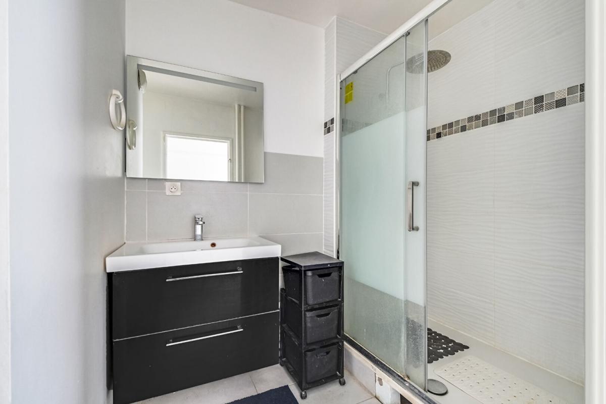 BAGNOLET BAGNOLET - Appartement de type 4 pièce(s) 84 m²  avec vue exceptionnelle 13
