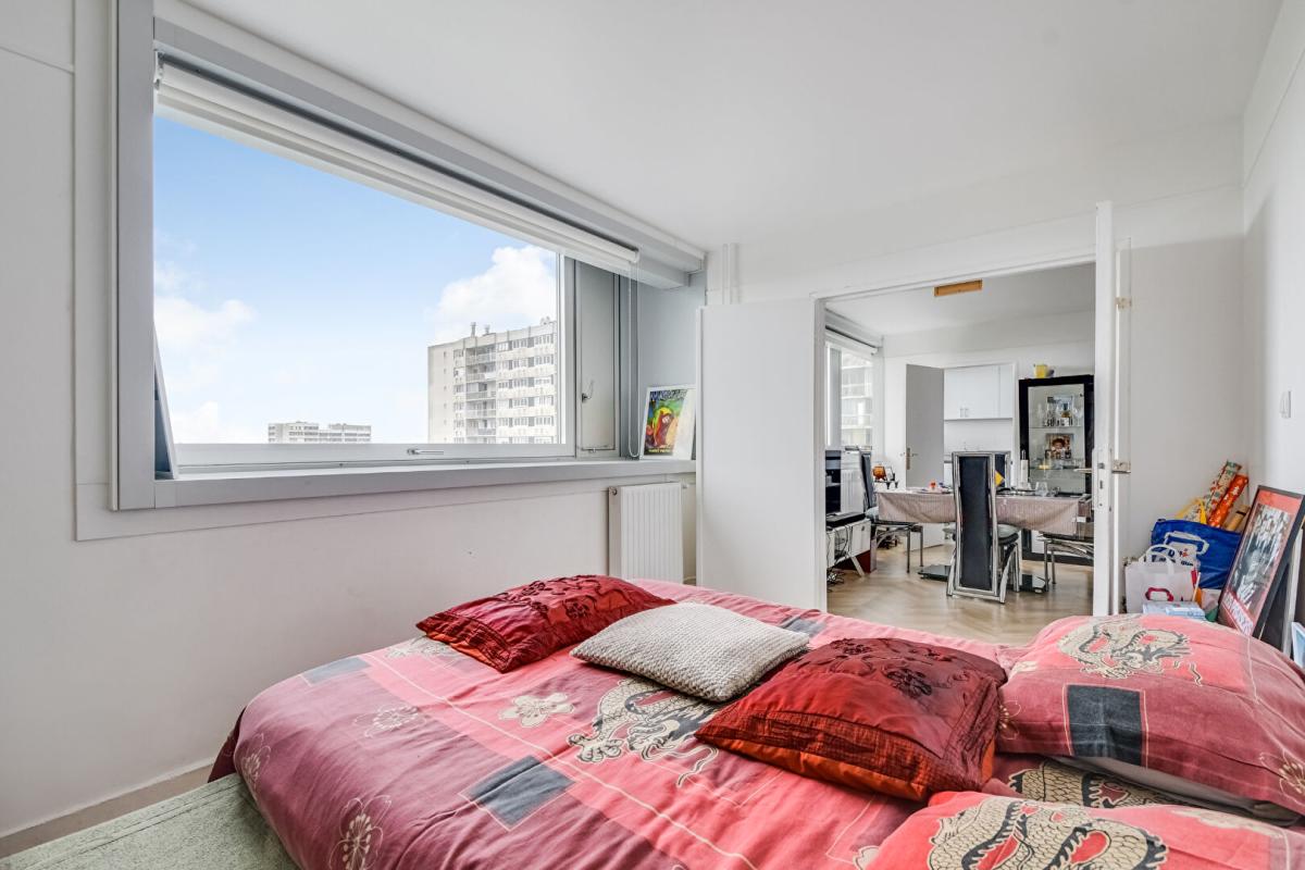 BAGNOLET BAGNOLET - Appartement de type 4 pièce(s) 84 m²  avec vue exceptionnelle 9