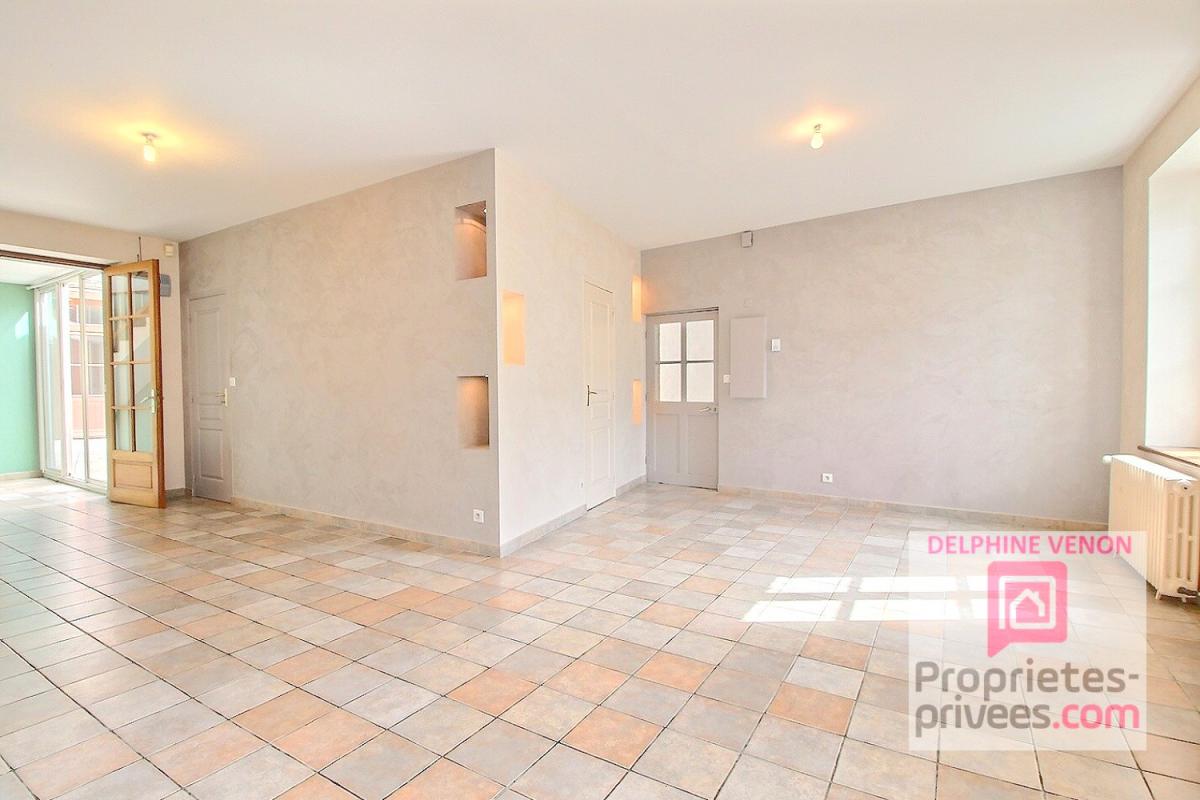 CHATEAUNEUF-SUR-LOIRE Maison de 200 m² + grange en hypercentre de Chateauneuf sur Loire 4