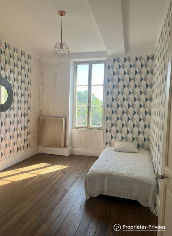 LORMES Maison Bourgeoise de caractère Lormes 7 pièce(s) 165 m2 10