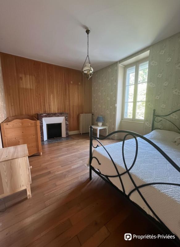 LORMES Maison Bourgeoise de caractère Lormes 7 pièce(s) 165 m2 8