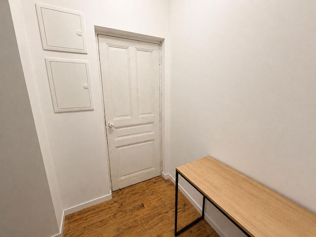 CAHORS CAHORS centre Appartement T2 bis loué 6
