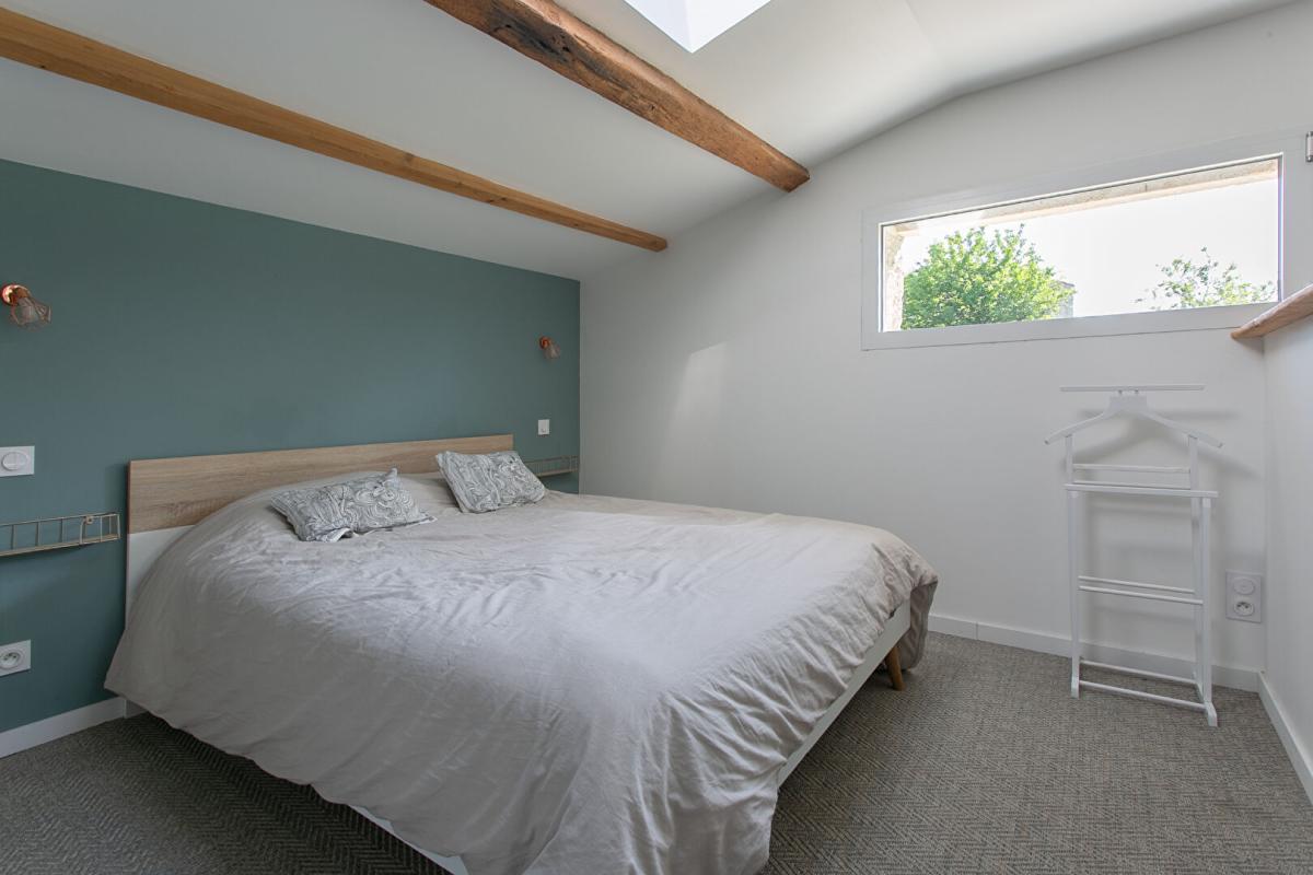CLISSON Maison Clisson 4 P . 3 Chs . 109.64 M² . T 952 M² . Terrasse . Dépendances 6