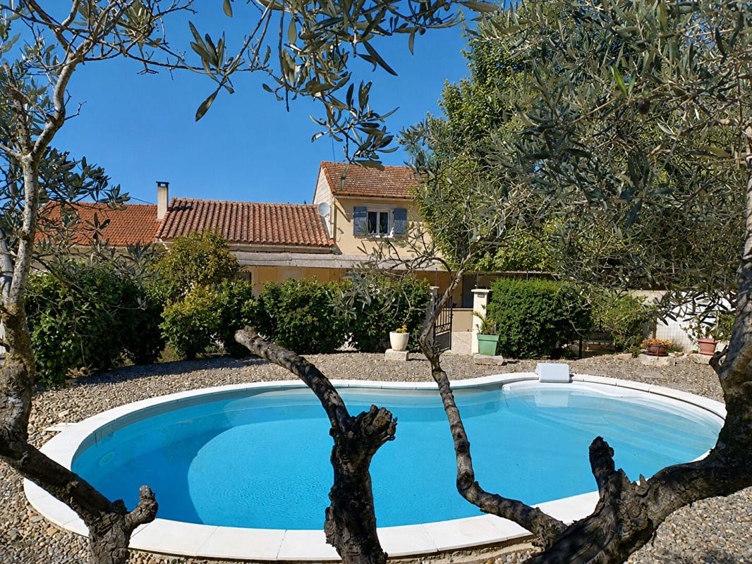 SAINT-REMY-DE-PROVENCE St Rémy de Provence - Mas à fort potentiel - 200 m²  avec dépendances, piscine, poolhouse, garage isolé 1
