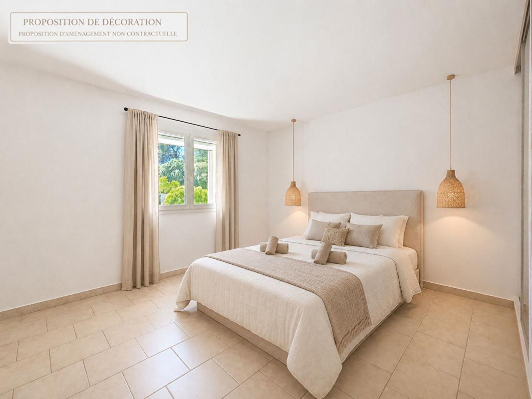 SAINT-REMY-DE-PROVENCE St Rémy de Provence - Mas à fort potentiel - 200 m²  avec dépendances, piscine, poolhouse, garage isolé 11