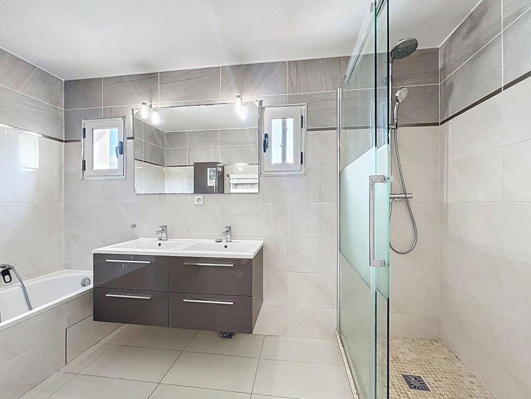 AURIBEAU-SUR-SIAGNE Maison Auribeau Sur Siagne 4 pièce(s) 85.28 m2 11