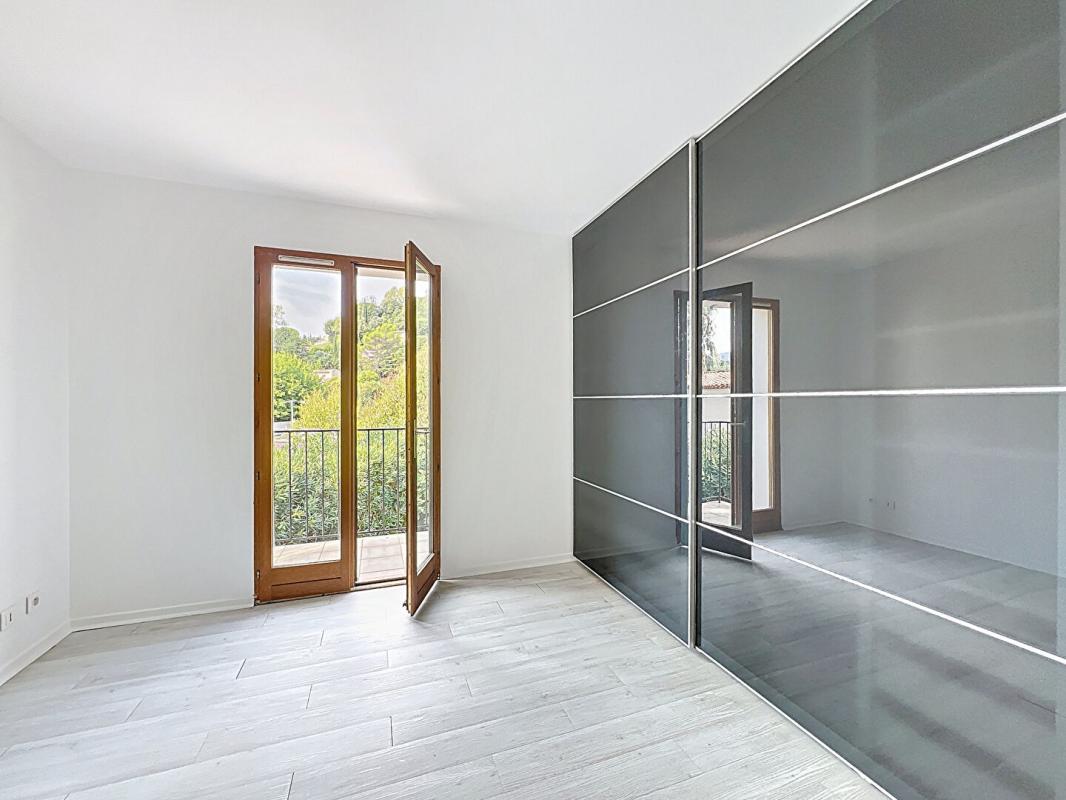 AURIBEAU-SUR-SIAGNE Maison Auribeau Sur Siagne 4 pièce(s) 85.28 m2 12